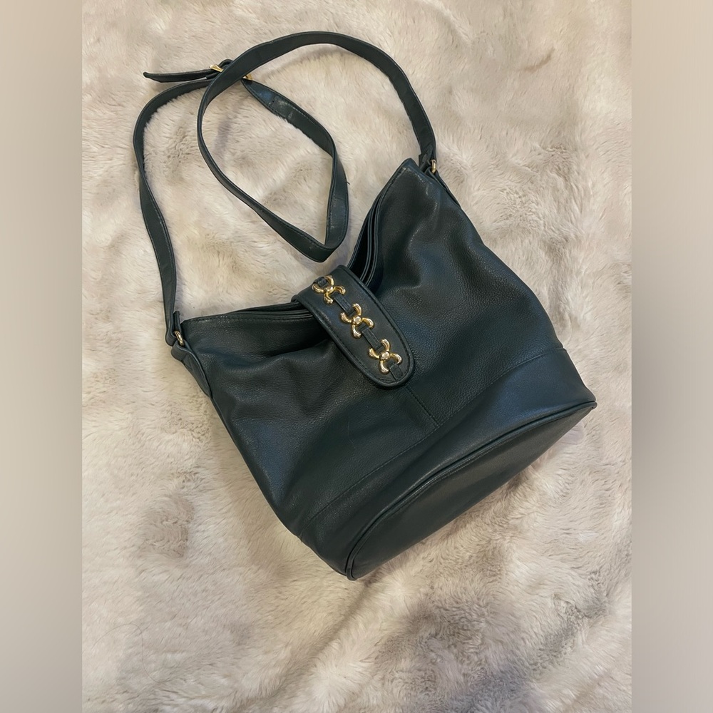 Beautiful Vintage Forest Green Leather Crossbody